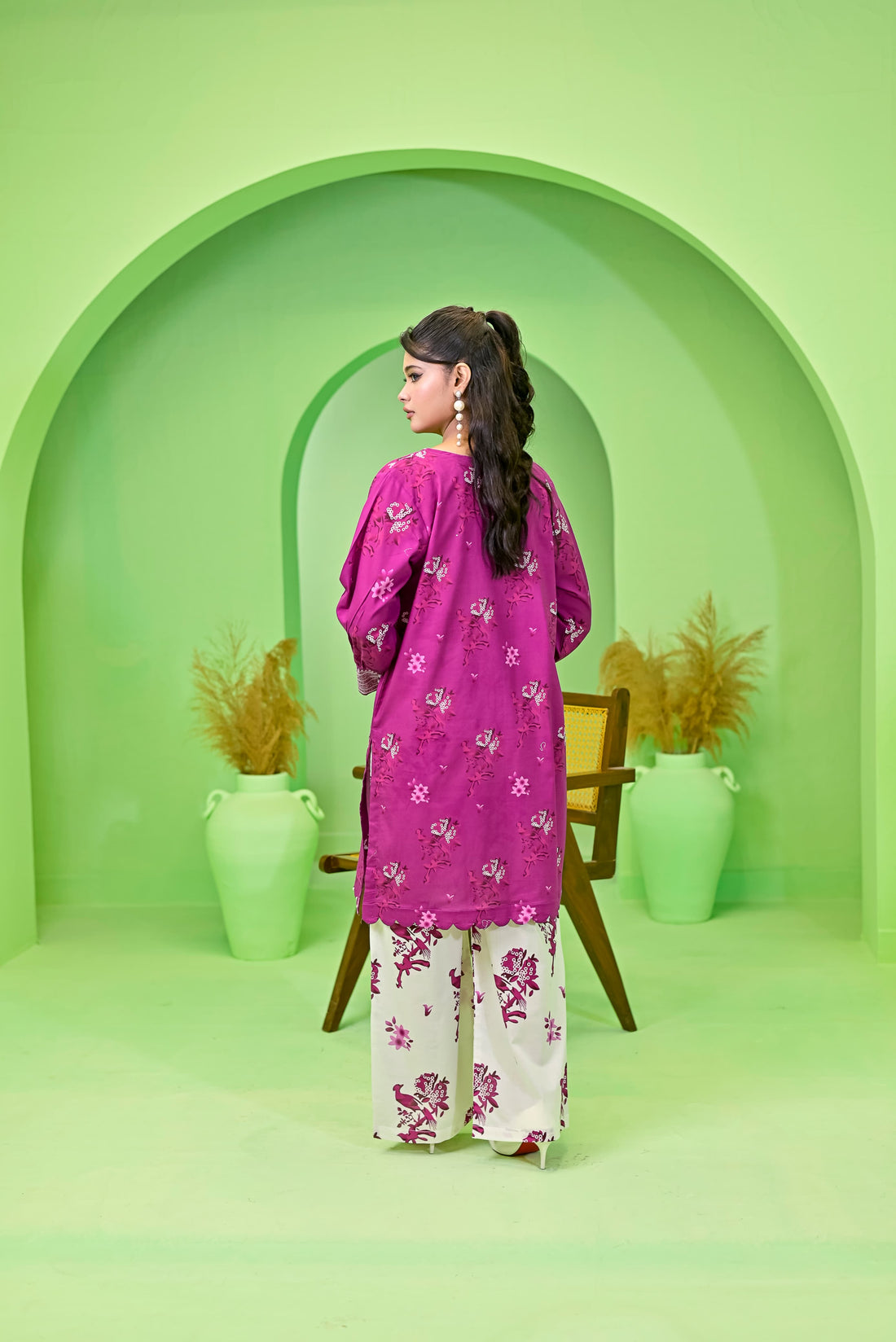 Magenta and ivory cord set